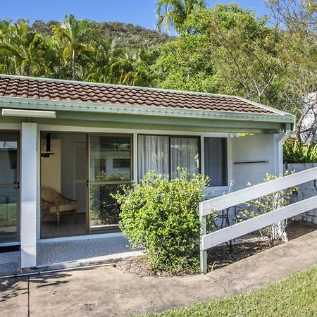 Affordable Island Escape! Queen Studio, Nelly Bay Apartment Exterior photo